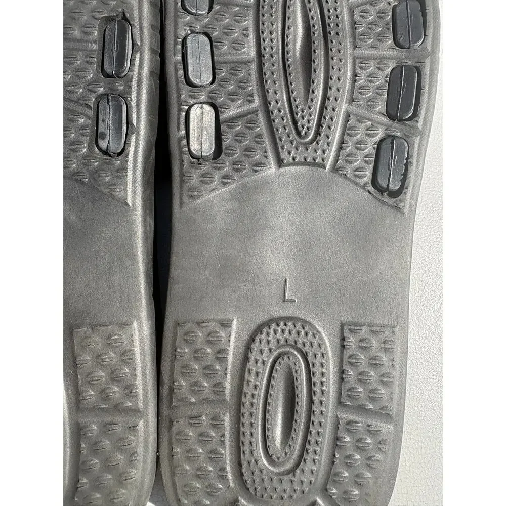 BYRIVER Acupressure Foot Massage Slippers Size Large. Black Sandals Reflexology